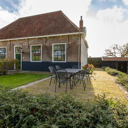 Vakantiehuis 'Boerderij Molenhof' - Stationsweg 5 | Heinkenszand 외부 사진