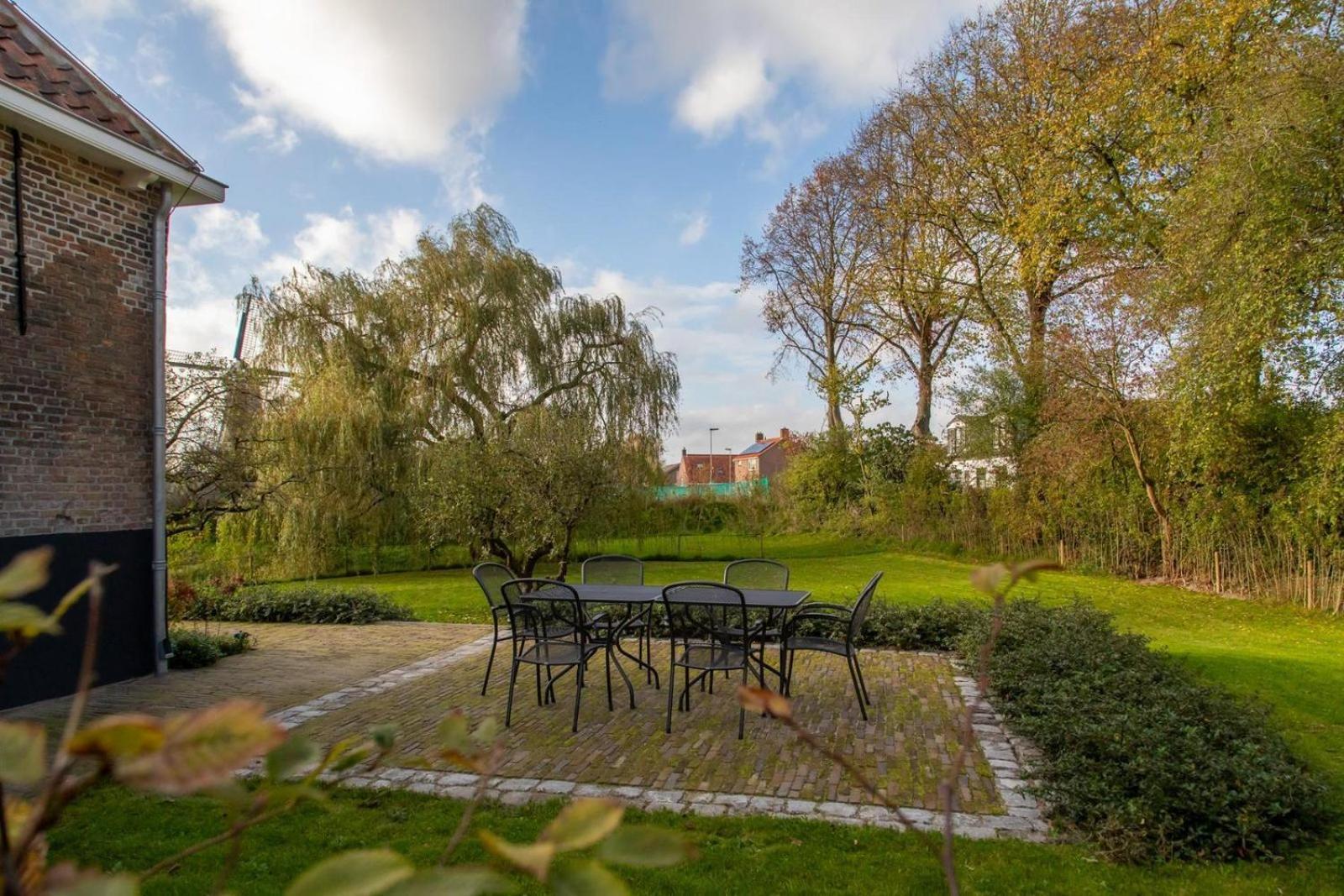 Vakantiehuis 'Boerderij Molenhof' - Stationsweg 5 | Heinkenszand 외부 사진