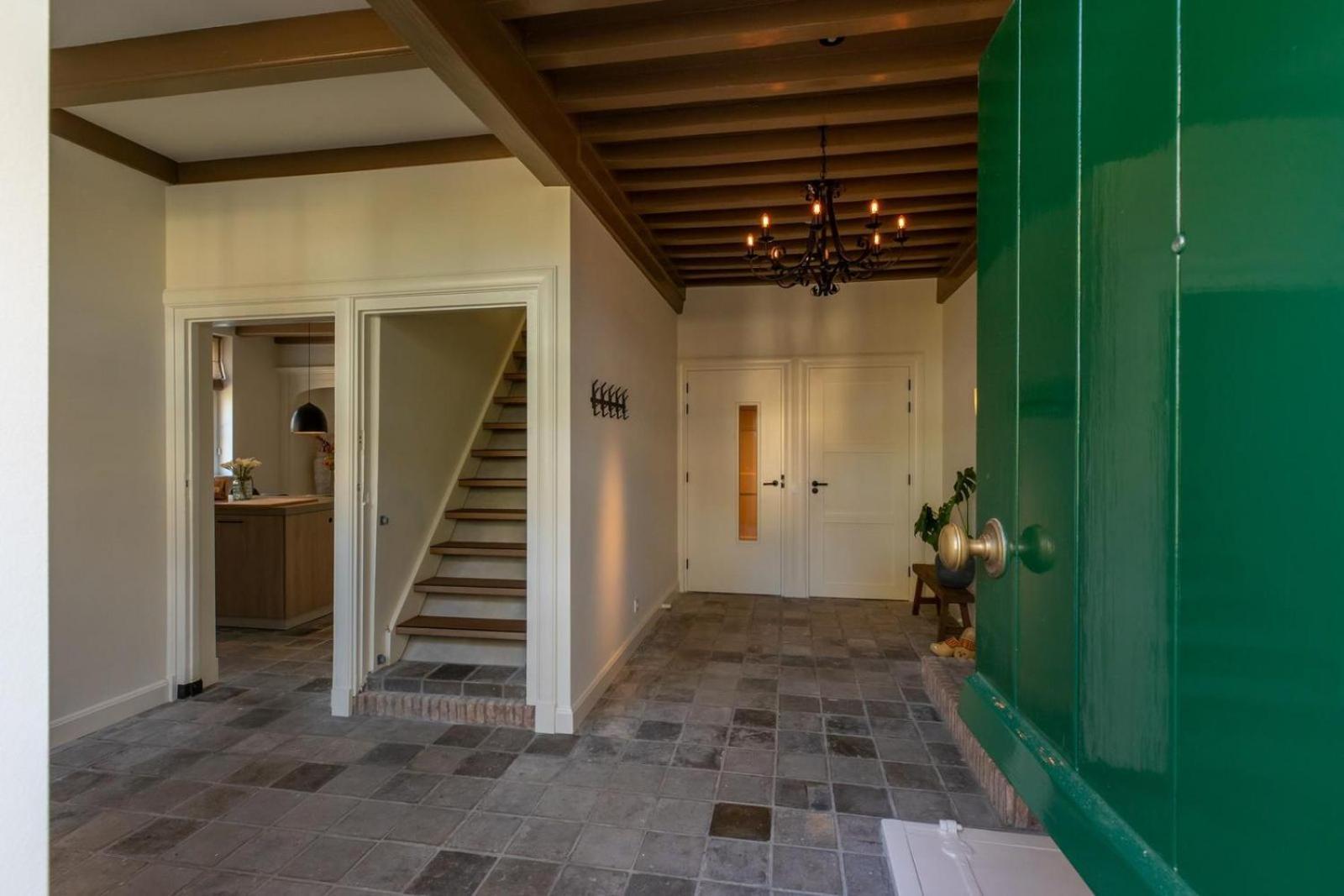 Vakantiehuis 'Boerderij Molenhof' - Stationsweg 5 | Heinkenszand 외부 사진