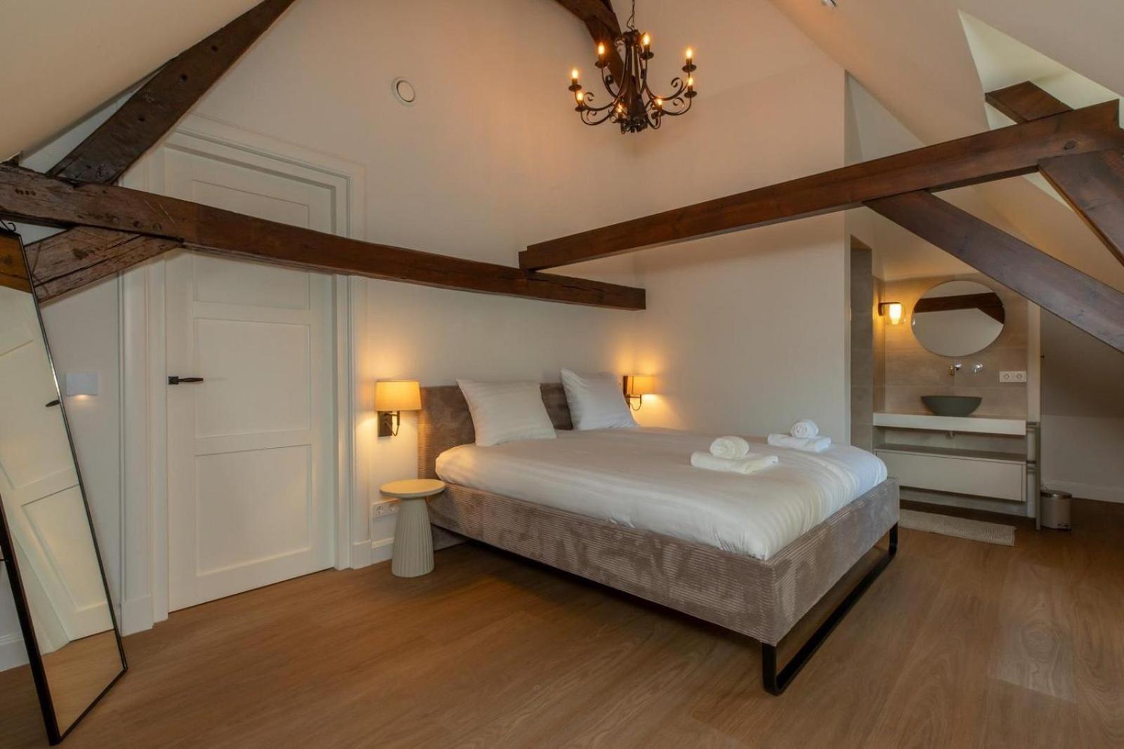 Vakantiehuis 'Boerderij Molenhof' - Stationsweg 5 | Heinkenszand 외부 사진