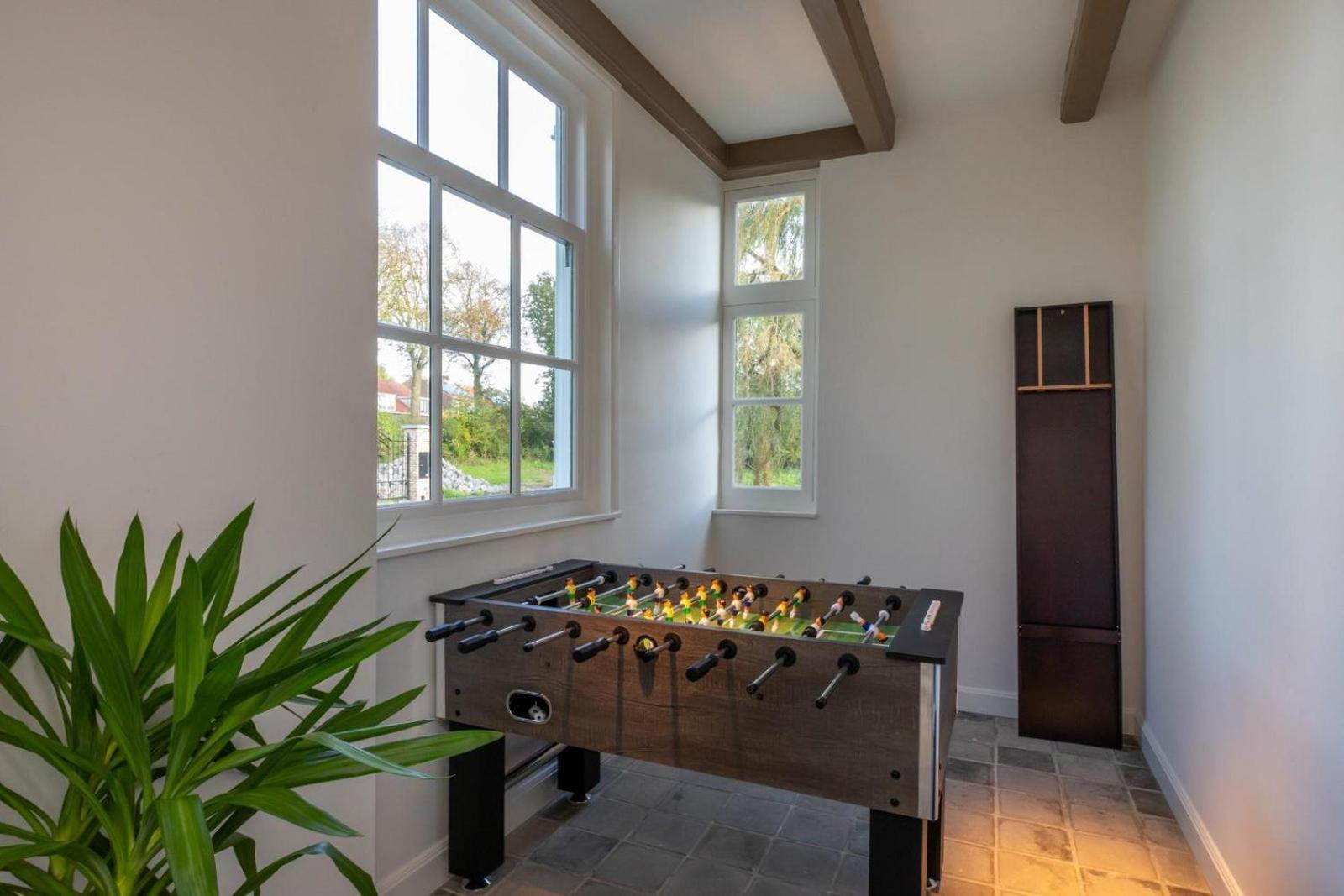 Vakantiehuis 'Boerderij Molenhof' - Stationsweg 5 | Heinkenszand 외부 사진