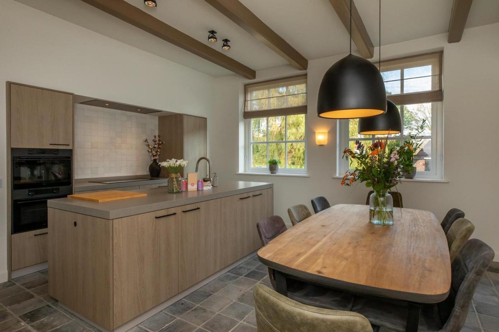 Vakantiehuis 'Boerderij Molenhof' - Stationsweg 5 | Heinkenszand 외부 사진